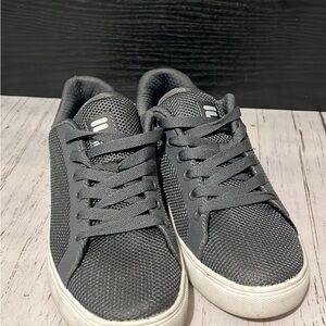 FILA Women's Sneakers Size 7 Coolmax Memory Foam Running Shoes Charcoal
